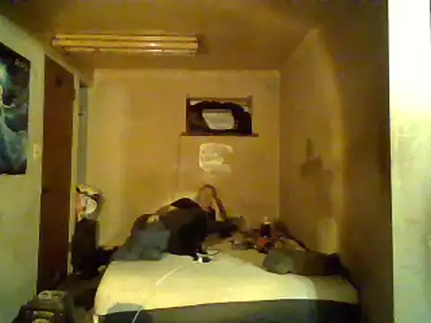 Snapshot of Nightshade7712 chatting on February 2, 7:09 am Nightshade7712 online show from February 2, 7:09 am