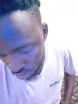 Snapshot of MaskedGQ chatting on October 13, 9:54 pm MaskedGQ online show from October 13, 9:54 pm