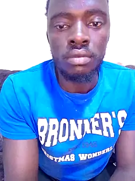Snapshot of MaskedGQ chatting on September 16, 12:28 pm MaskedGQ online show from September 16, 12:28 pm