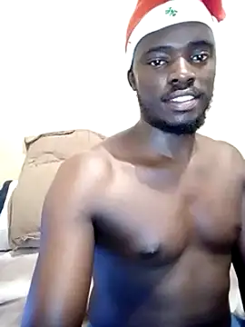 Snapshot of MaskedGQ chatting on December 18, 2:38 pm MaskedGQ online show from December 18, 2:38 pm