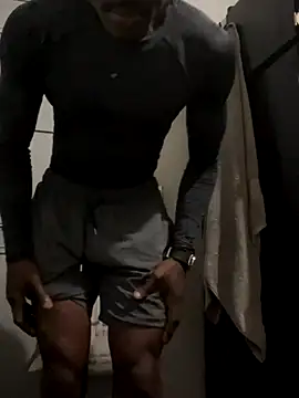 Snapshot of Terrance_z chatting on October 15, 4:42 am Terrance z online show from October 15, 4:42 am