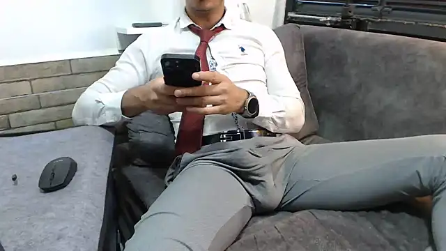 Naughtb0y online show from June 22, 4:00 pm