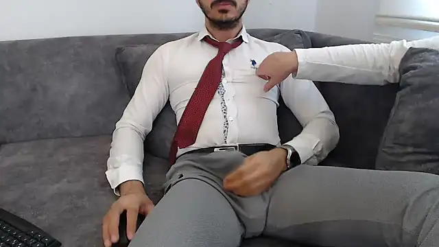 Naughtb0y online show from May 9, 11:22 am