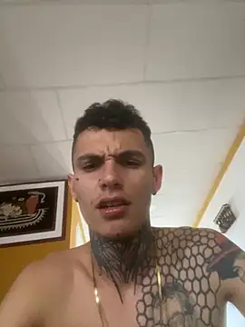 Stuart Boy  online show from November 3, 6:21 pm