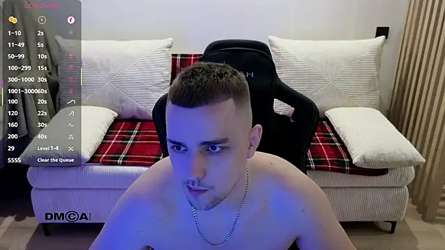 Larstar01 online show from March 12, 11:01 pm