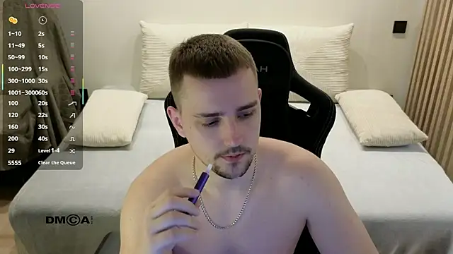 Larstar01 online show from March 27, 9:27 pm