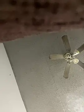 bigdick5157 online show from March 8, 12:30 am