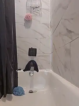 freakeypoint online show from December 3, 11:02 pm