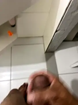 bahlix online show from November 28, 9:27 pm