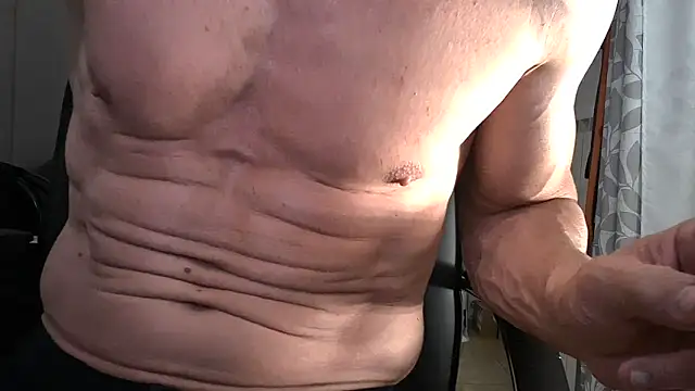 jeans466 online show from June 20, 3:06 pm