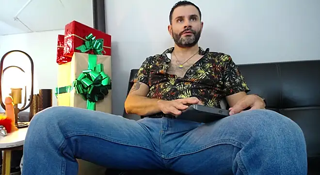Snapshot of jonasbeards chatting on December 30, 7:32 pm jonasbeards online show from December 30, 7:32 pm