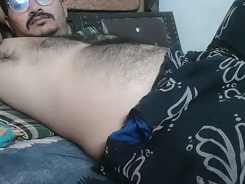 naughtymike0007 online show from April 27, 5:41 pm