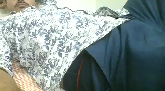 Snapshot of naughtymike0007 chatting on January 15, 8:41 am naughtymike0007 online show from January 15, 8:41 am