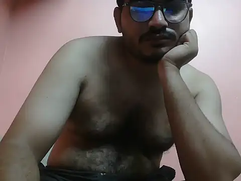 naughtymike0007 online show from June 17, 3:25 pm