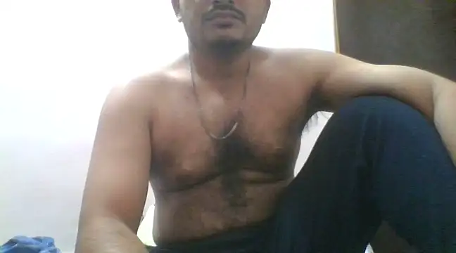 Snapshot of naughtymike0007 chatting on January 10, 1:20 pm naughtymike0007 online show from January 10, 1:20 pm