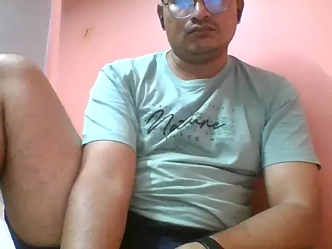 naughtymike0007 online show from September 30, 6:11 pm