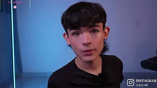 Angelo 018 online show from March 15, 1:13 am