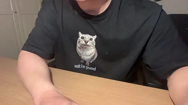 jungcock3210 online show from March 9, 5:29 pm