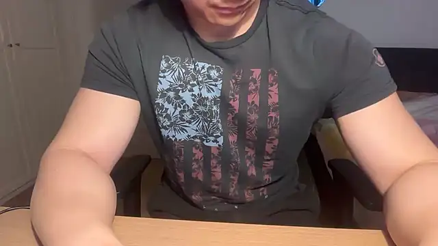 jungcock3210 online show from March 11, 5:47 am