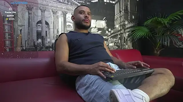 Snapshot of THIAGOXBIG chatting on September 26, 10:07 pm THIAGOXBIG online show from September 26, 10:07 pm