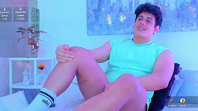 Snapshot of arminjones1 chatting on October 24, 6:15 am arminjones1 online show from October 24, 6:15 am