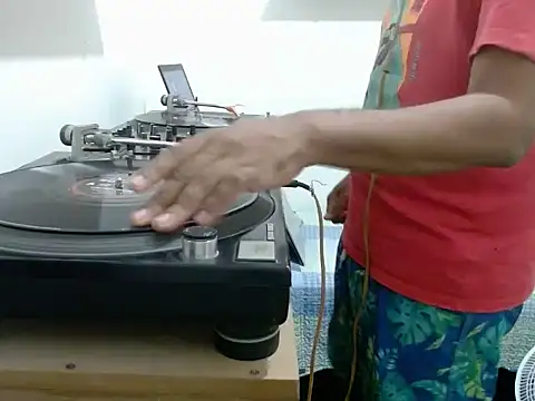 O PanteraNegra Camboy online show from February 17, 3:16 am