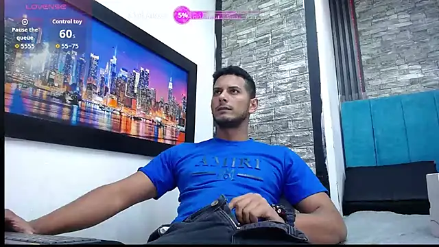 Chris Dick23 online show from March 13, 5:48 am