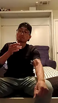 lRainbowBoy online show from February 6, 10:39 pm