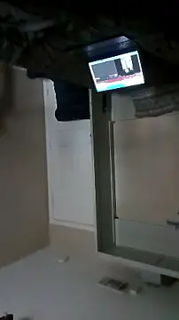 lRainbowBoy online show from April 6, 11:48 pm