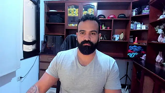 Snapshot of Drako_Argentii chatting on December 2, 12:38 pm Drako Argentii online show from December 2, 12:38 pm