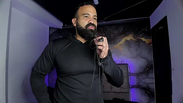 Drako Argentii online show from April 3, 4:15 pm