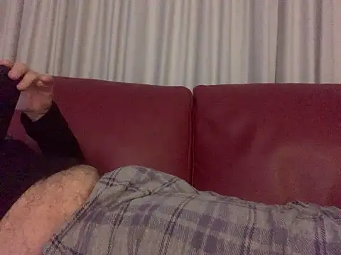 IL GINECOLOGO  online show from April 12, 3:31 am