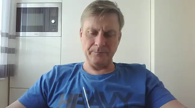 Snapshot of johnnym1 chatting on January 30, 10:08 am johnnym1 online show from January 30, 10:08 am