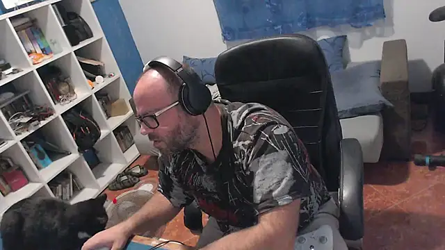 Snapshot of ravingr4d4 chatting on September 23, 9:25 pm ravingr4d4 online show from September 23, 9:25 pm
