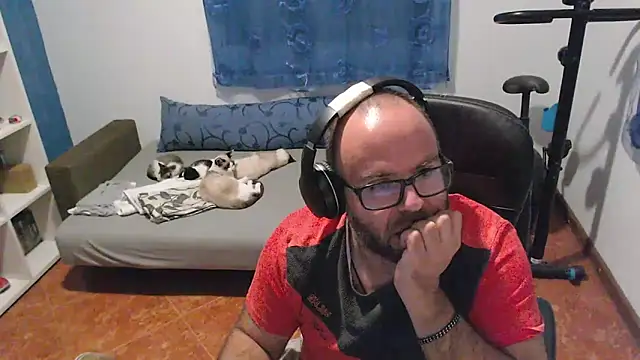 Snapshot of ravingr4d4 chatting on September 28, 1:14 am ravingr4d4 online show from September 28, 1:14 am