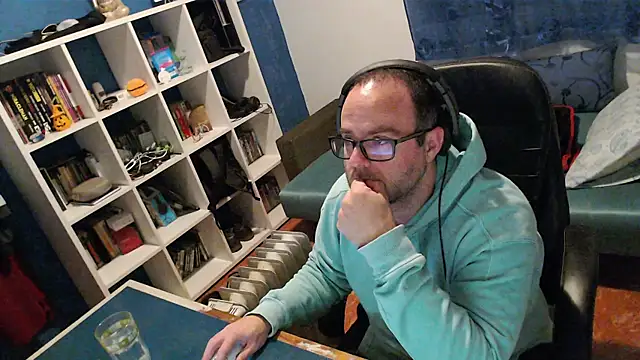 Snapshot of ravingr4d4 chatting on January 18, 9:55 pm ravingr4d4 online show from January 18, 9:55 pm