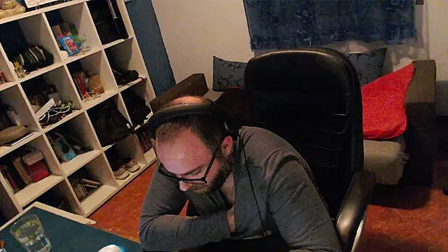 Snapshot of ravingr4d4 chatting on January 11, 11:46 pm ravingr4d4 online show from January 11, 11:46 pm