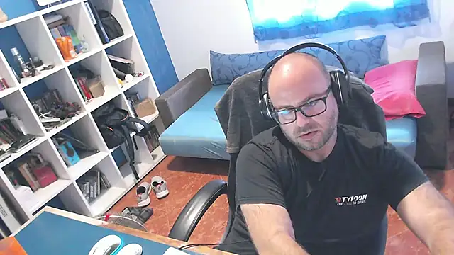 Snapshot of ravingr4d4 chatting on September 12, 2:06 pm ravingr4d4 online show from September 12, 2:06 pm