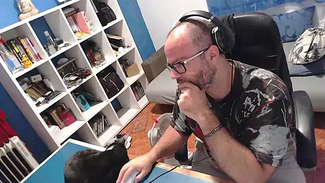 Snapshot of ravingr4d4 chatting on September 22, 9:14 pm ravingr4d4 online show from September 22, 9:14 pm