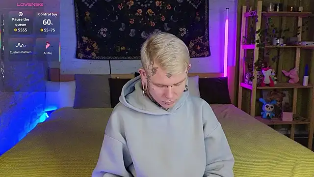  Horny Boy Hot online show from February 20, 2:52 pm