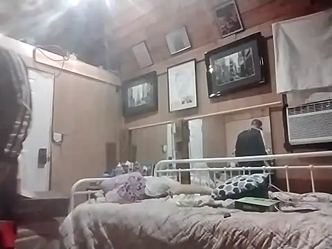 AlphaAlluring69 online show from February 22, 5:55 am