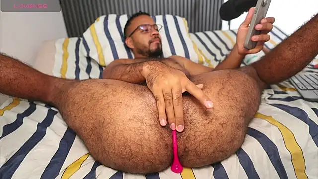 Little Bear00 online show from May 7, 3:34 pm