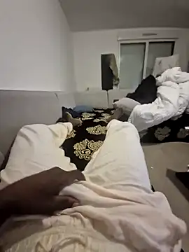 PlasticSurface727 online show from December 18, 9:55 pm