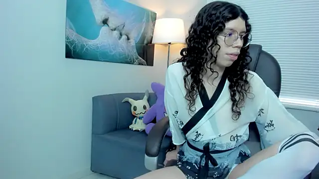 Angel Dust18 online show from December 16, 3:30 pm