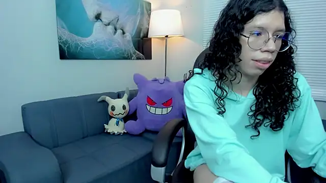Snapshot of Angel_Dust18 chatting on September 21, 3:45 pm Angel Dust18 online show from September 21, 3:45 pm