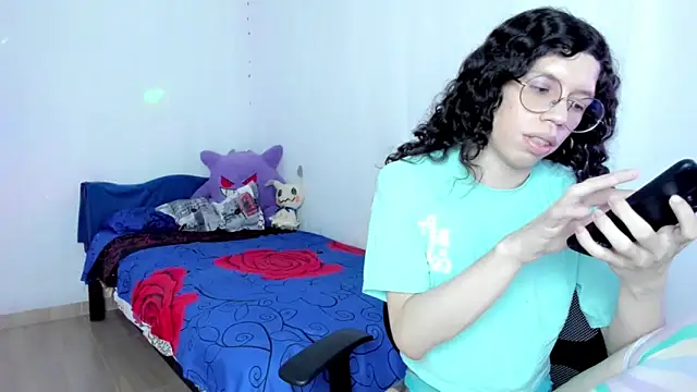 Angel Dust18 online show from March 7, 8:50 pm