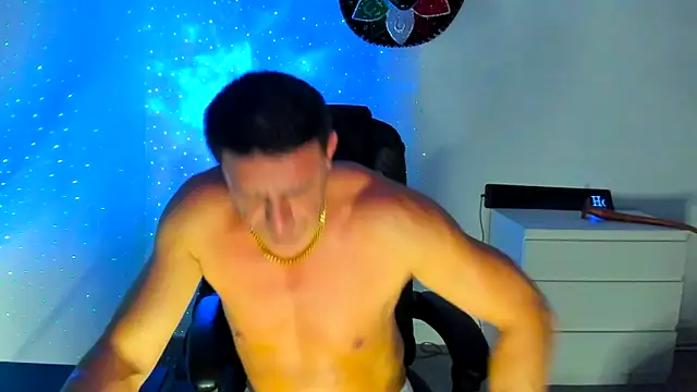 petr37pol online show from April 14, 2:44 am