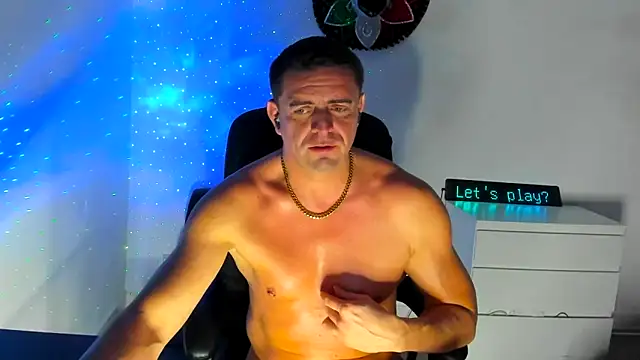 petr37pol online show from April 11, 4:08 am