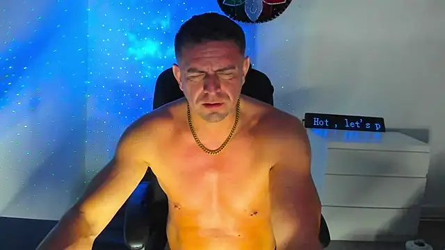 petr37pol online show from April 17, 9:50 pm