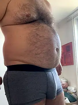 porompomperro online show from October 14, 1:18 pm